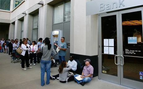 Understanding the Underlying Causes of Bank Failures: Insolvency Versus Liquidity