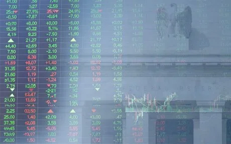 Monetary Policy Shocks and Their Impact on the Equity Term Structure